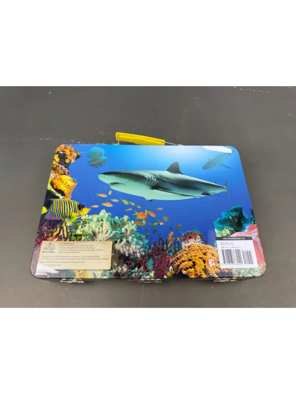 Smithsonian Magnetic Adventures Sea Life Set With Guidebook & Reusable Clings